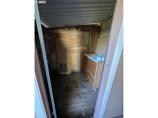 15164 SE 122ND AVE #82, Clackamas, OR 97015