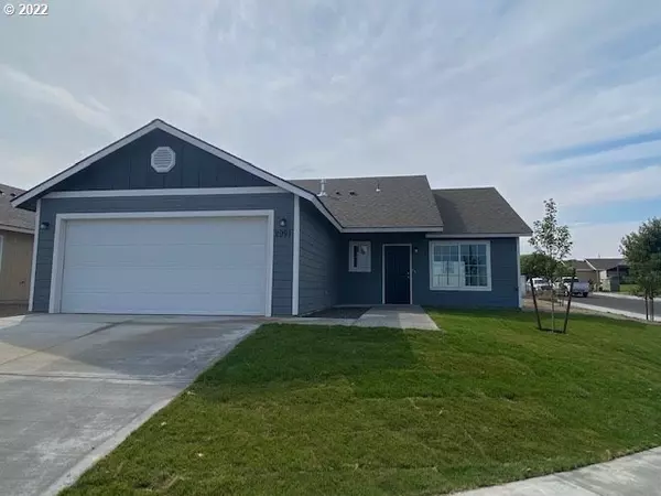 2991 High Desert LOOP, Umatilla, OR 97882