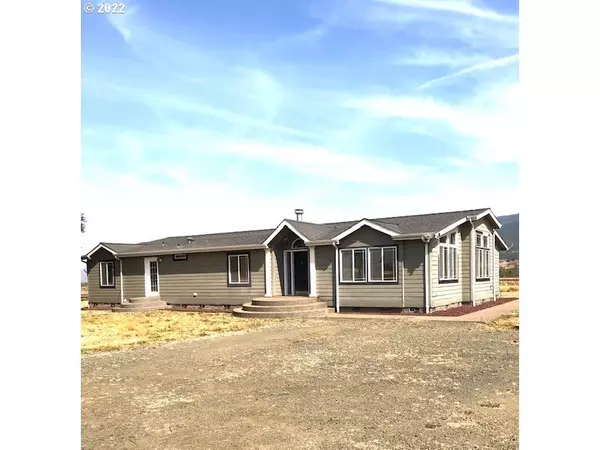 32882 MOUNT TOM DR, Harrisburg, OR 97446