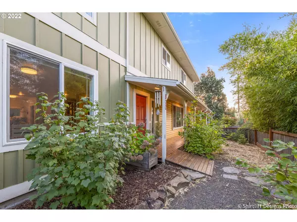 Eugene, OR 97405,870 W 20TH AVE