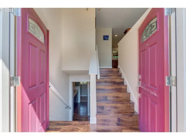 12341 BLUE RIDGE DR, Oregon City, OR 97045