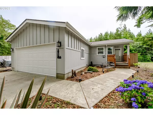 40 TERRY CT, Gleneden Beach, OR 97388