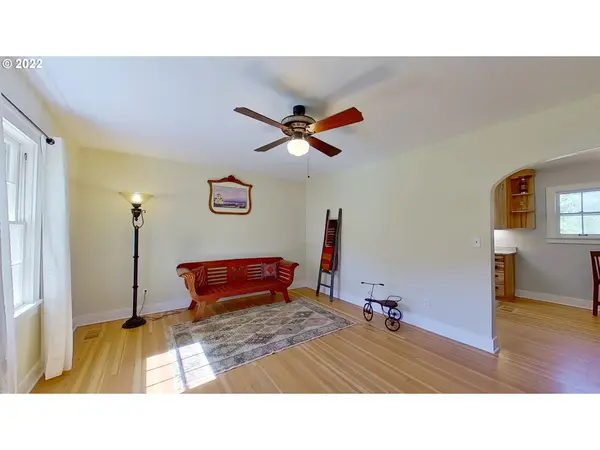 89398 OLD MOHAWK RD, Springfield, OR 97478