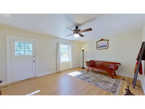 89398 OLD MOHAWK RD, Springfield, OR 97478