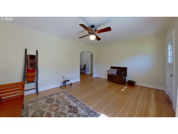 89398 OLD MOHAWK RD, Springfield, OR 97478