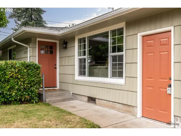 715 FREMONT AVE, Eugene, OR 97404