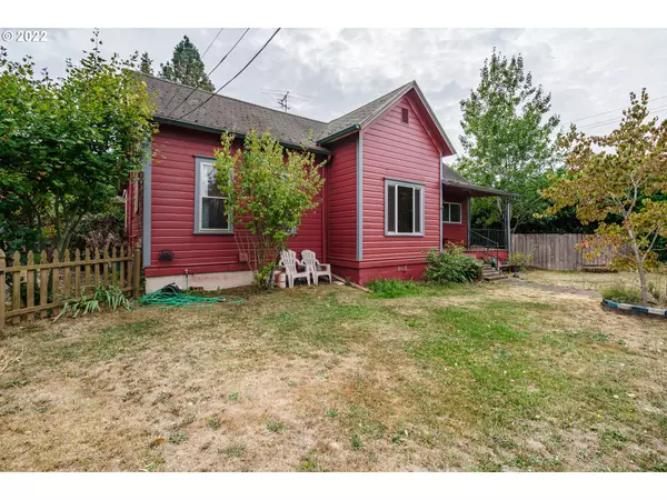 2207 E 26TH ST, Vancouver, WA 98661