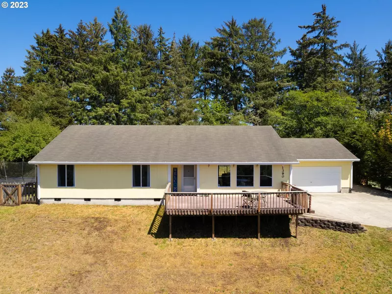 1390 EASTPINE LN, Gearhart, OR 97138