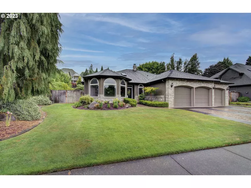 13909 NW 44TH AVE, Vancouver, WA 98685