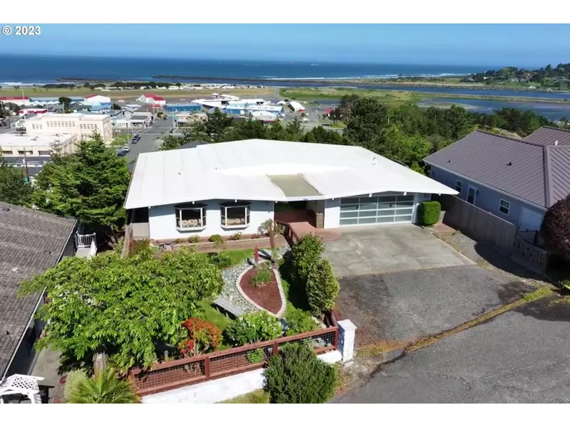 29810 TURNER ST, Gold Beach, OR 97444