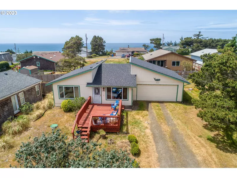 2802 NW BAYSHORE LOOP, Waldport, OR 97394