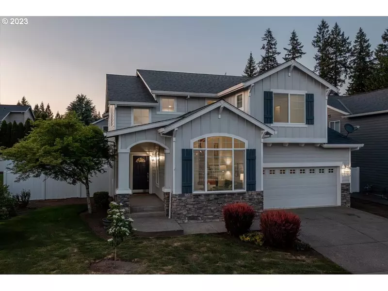 2614 N KAMIAKAN ST, Cornelius, OR 97113