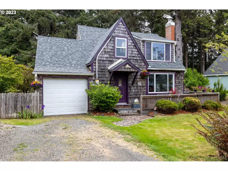 1934 SW COAST AVE, Lincoln City, OR 97367