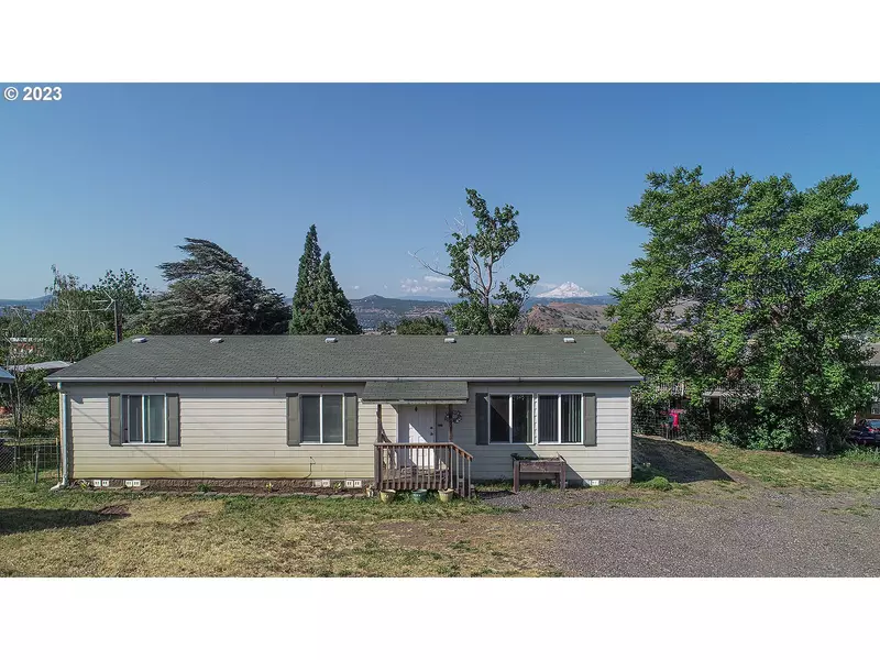 206 COLUMBIA AVE, Murdock, WA 98635