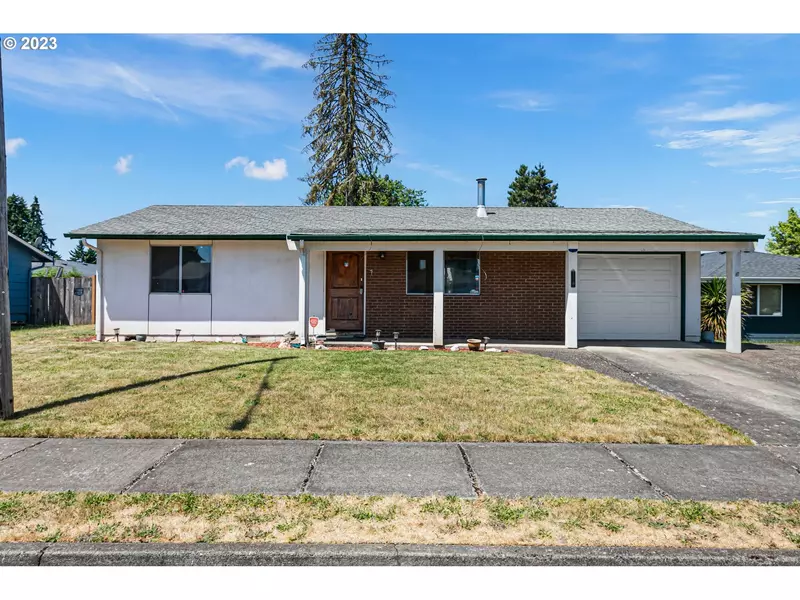 718 52ND PL, Springfield, OR 97477