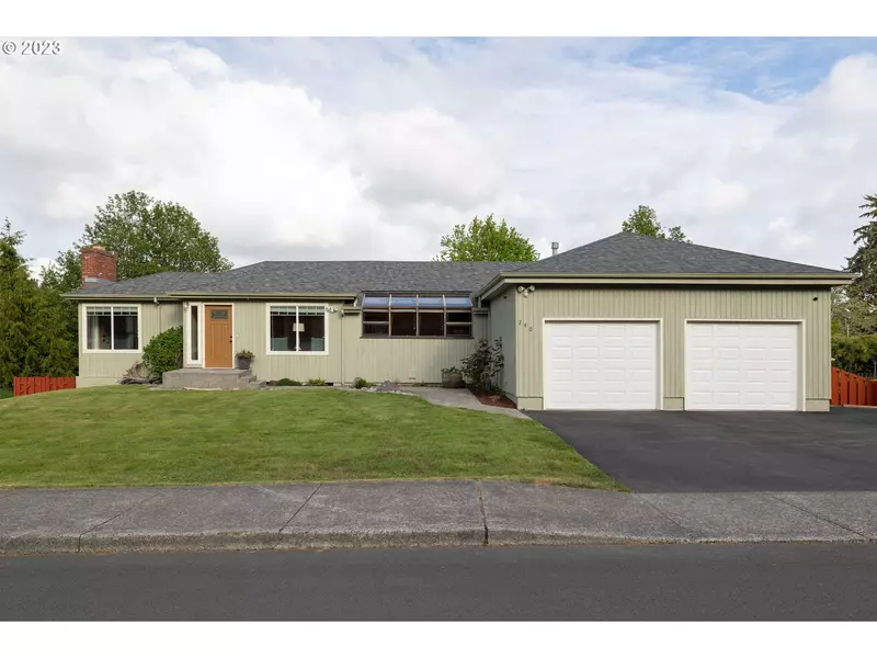 240 SW Cedar AVE, Warrenton, OR 97146