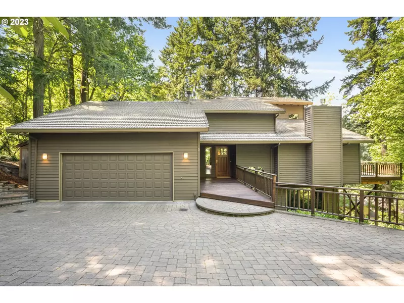 2661 LOOKOUT CT, Lake Oswego, OR 97034