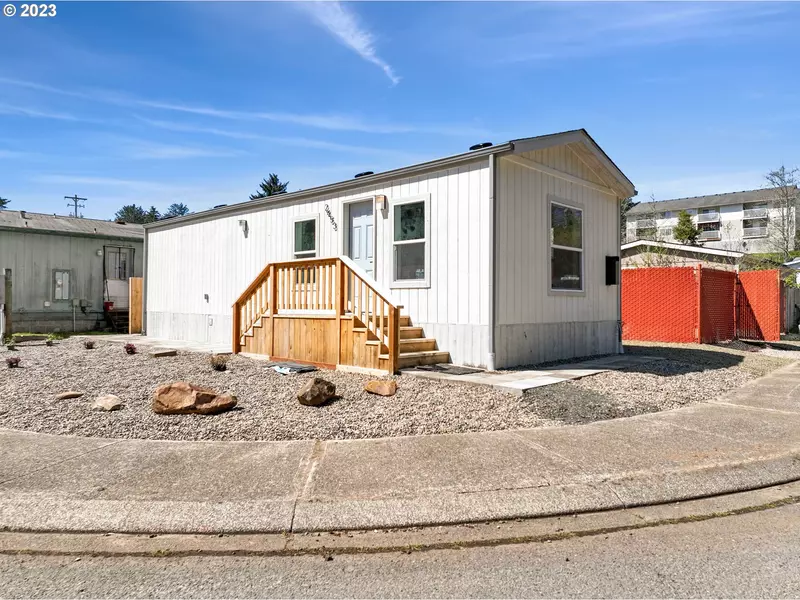 2453 NE 29TH DR, Lincoln City, OR 97367