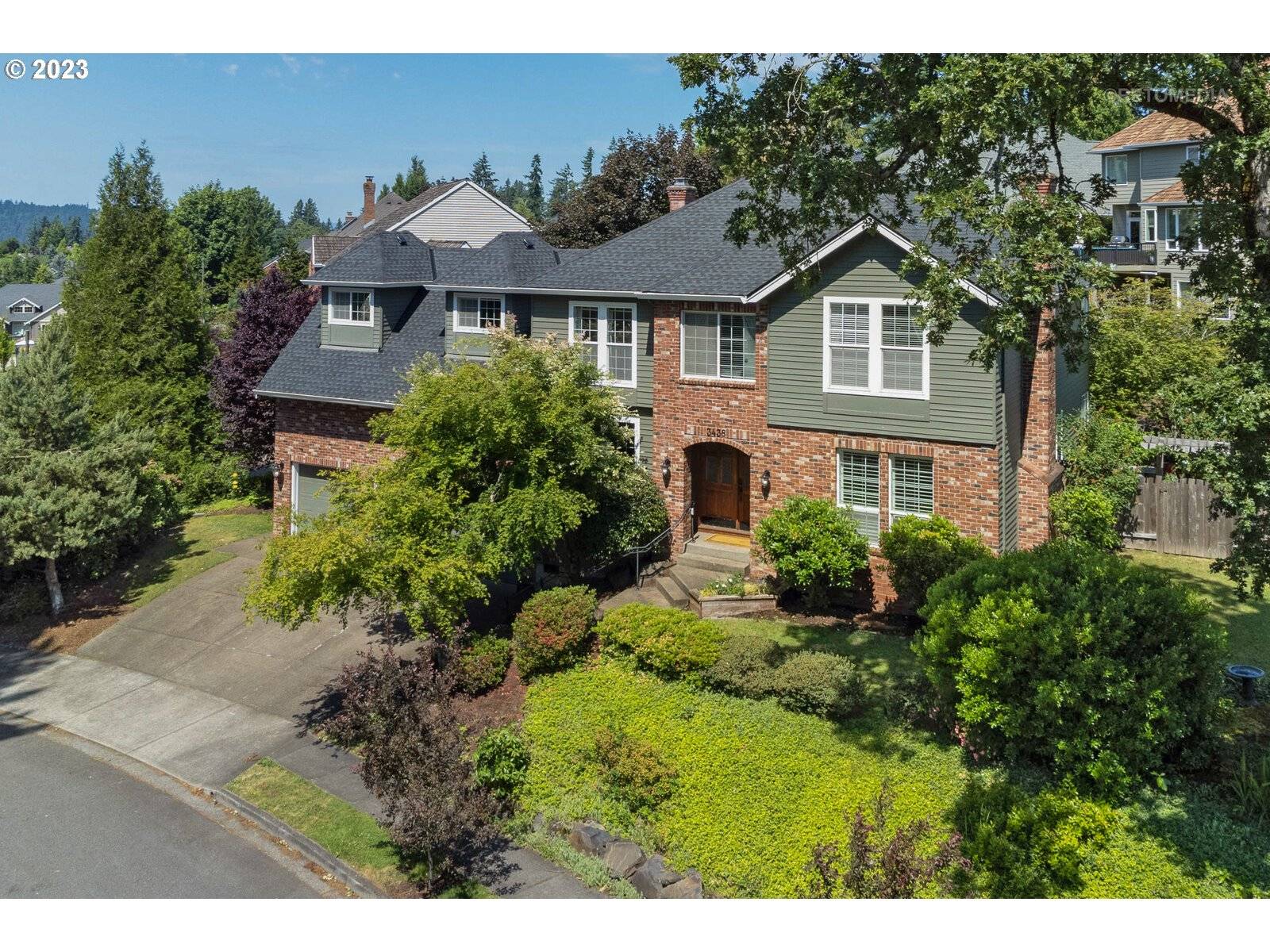 West Linn, OR 97068,3438 VISTA RIDGE DR
