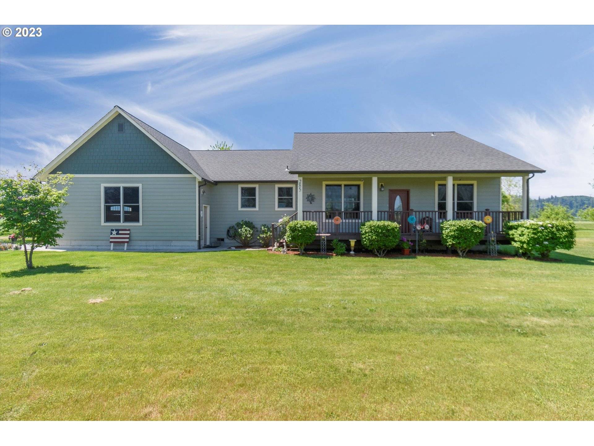 285 W BIRNIE SLOUGH RD, Cathlamet, WA 98612