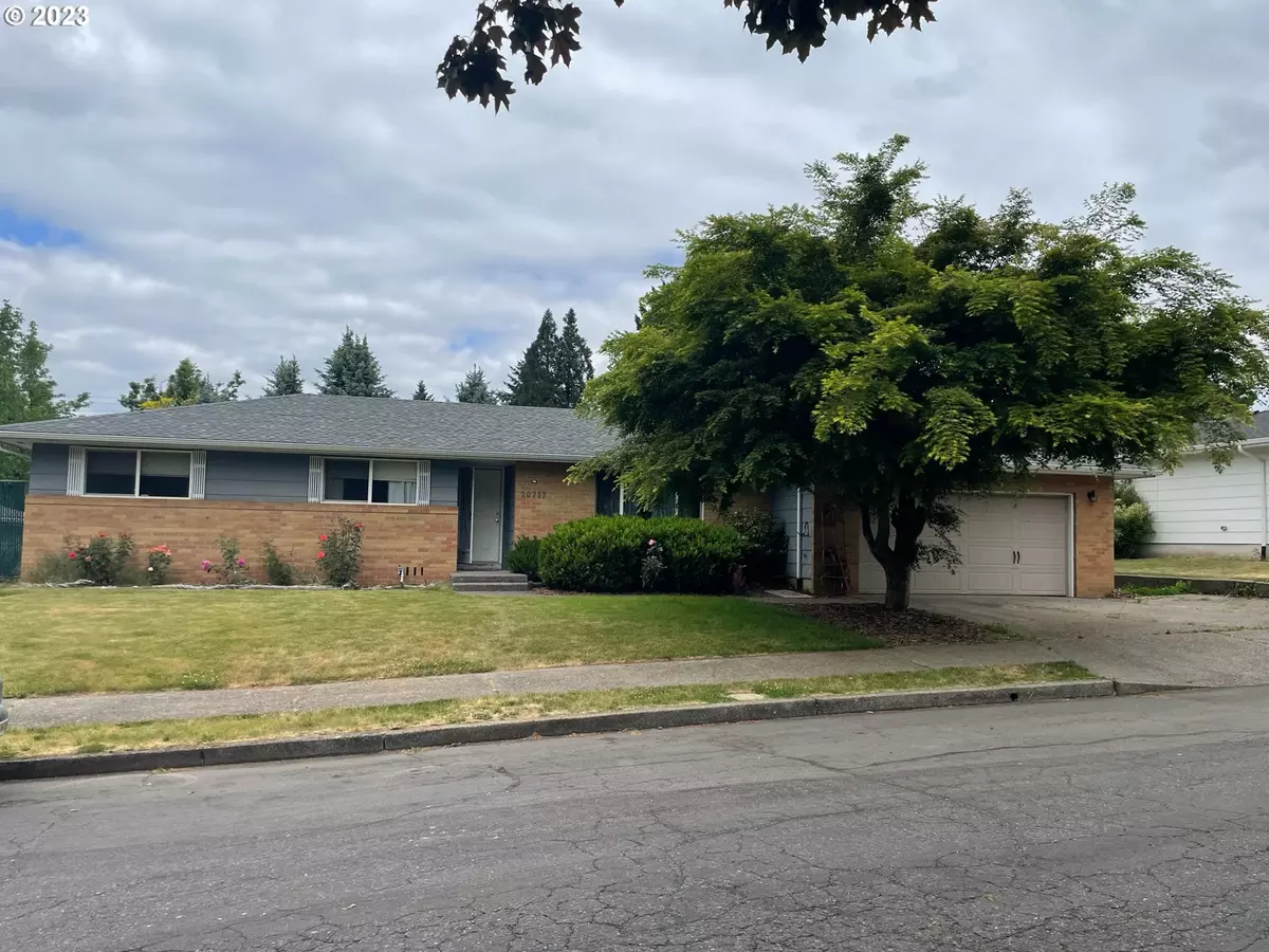 Gresham, OR 97030,20717 SE BURNSIDE CT