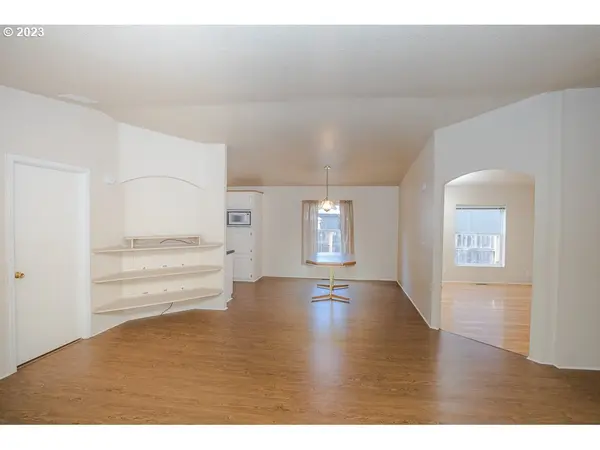 Springfield, OR 97478,1281 S 57TH PL