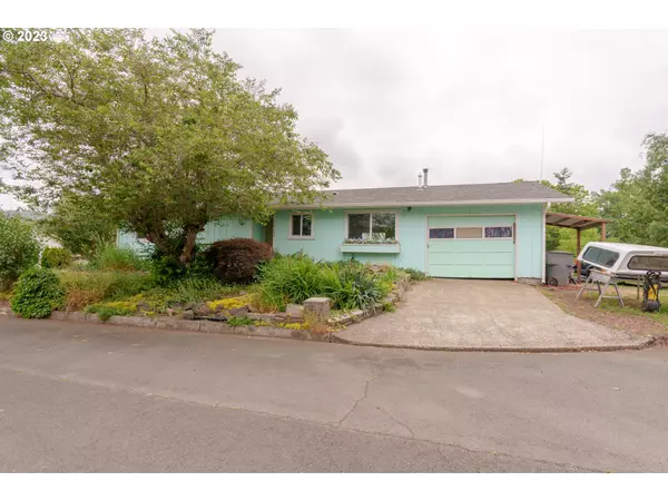 Astoria, OR 97103,92722 HOLLY LN