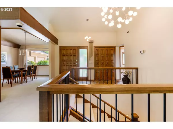 Eugene, OR 97405,3930 N SHASTA LOOP