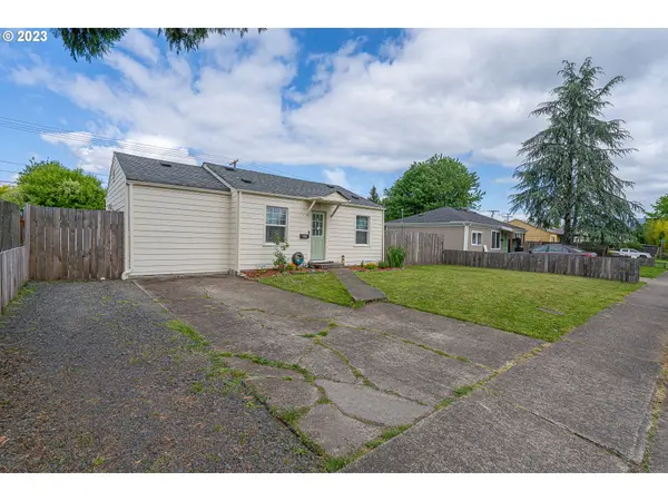 Springfield, OR 97477,446 24TH ST