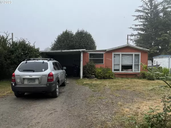 63507 S JADE RD, Coos Bay, OR 97420