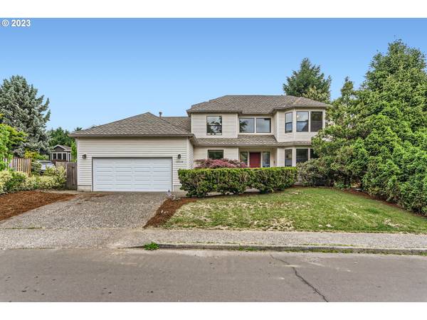 12530 SW GLACIER LILY CIR, Tigard, OR 97223