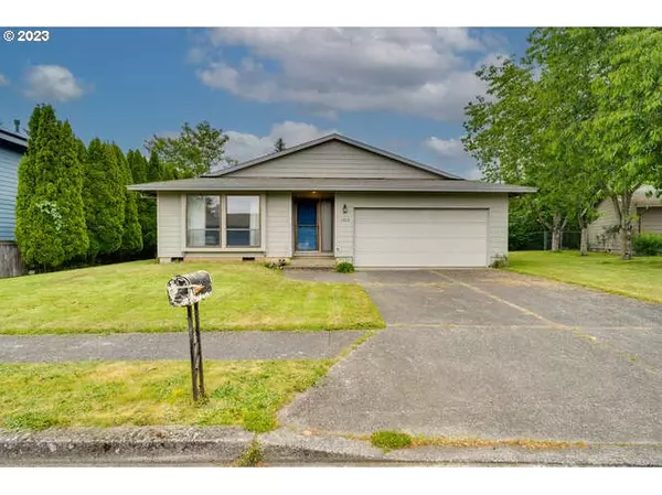 Troutdale, OR 97060,1015 SE 22ND CIR