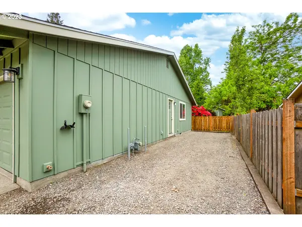 8405 SE MAGNOLIA ST, Milwaukie, OR 97267