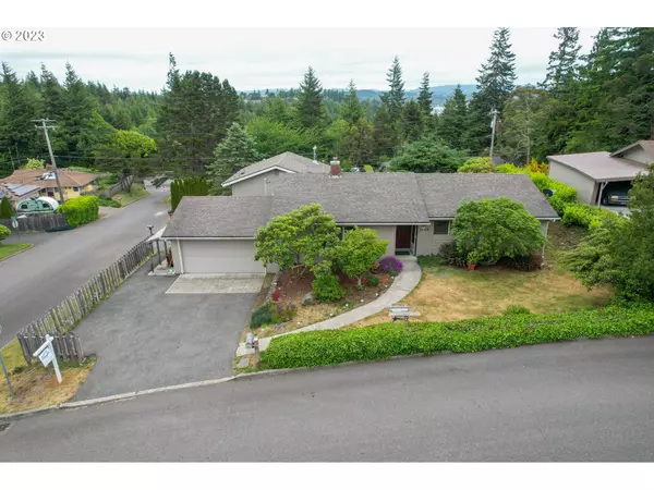 Coos Bay, OR 97420,1020 OAKWAY DR