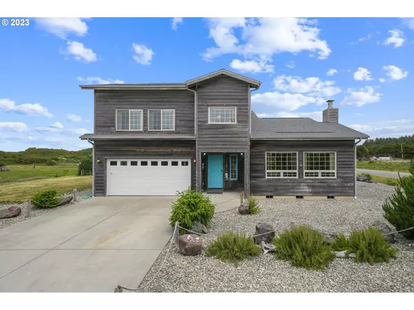 Bandon, OR 97411,87163 BEACH LN