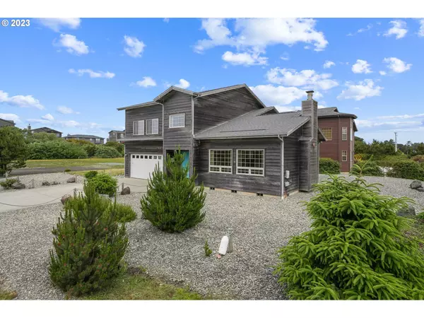 Bandon, OR 97411,87163 BEACH LN