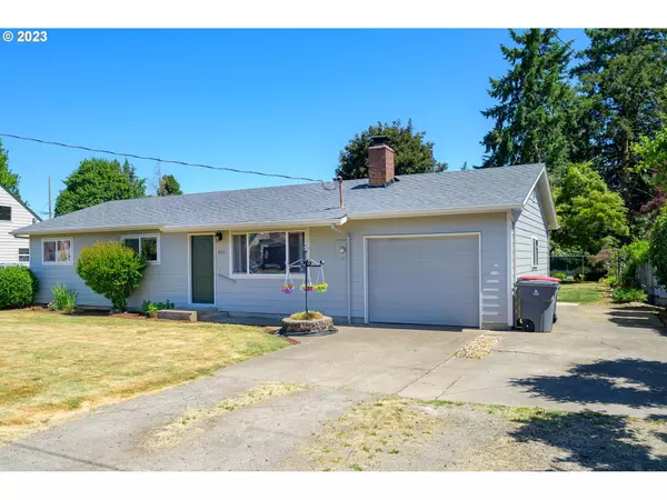 Dayton, OR 97114,403 8TH ST