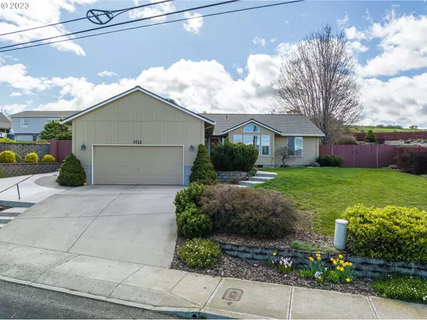 The Dalles, OR 97058,3712 COLUMBIA VIEW DR