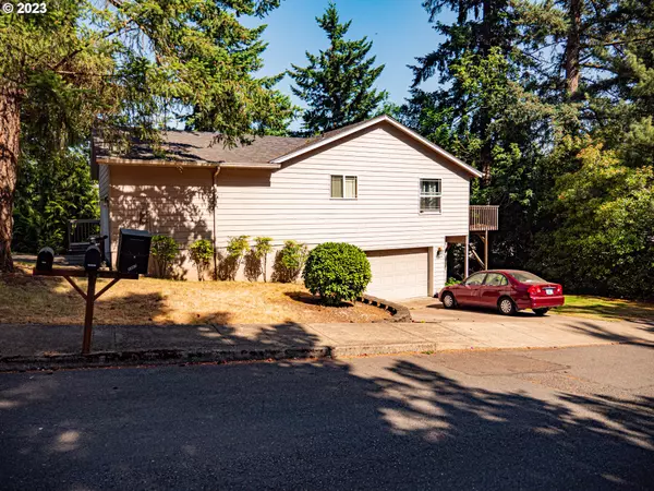 Salem, OR 97302,1054 ASHWOOD CT