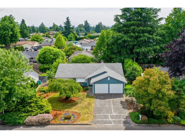 10213 NW 16TH AVE, Vancouver, WA 98685