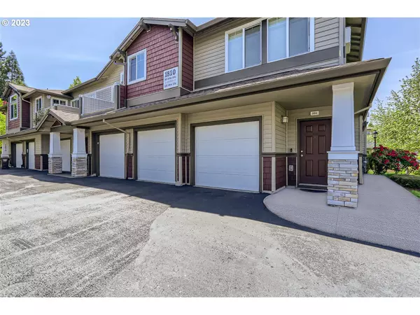 Beaverton, OR 97006,1810 NE 101ST AVE #204