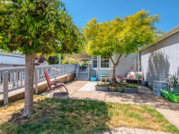 1974 MCDONALD CT, Springfield, OR 97477