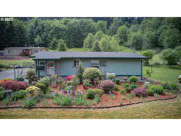 27718 S HIGHWAY 211, Estacada, OR 97023