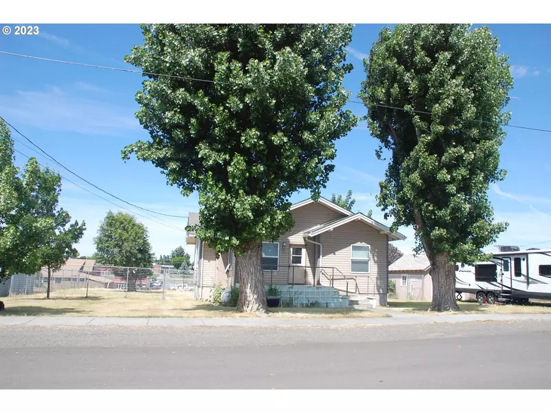 219 S EAST ST, Condon, OR 97823