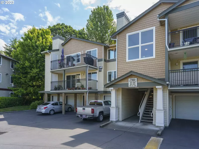 740 NW 185TH AVE #201, Beaverton, OR 97006