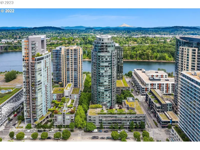 3601 S RIVER PKWY #411, Portland, OR 97239