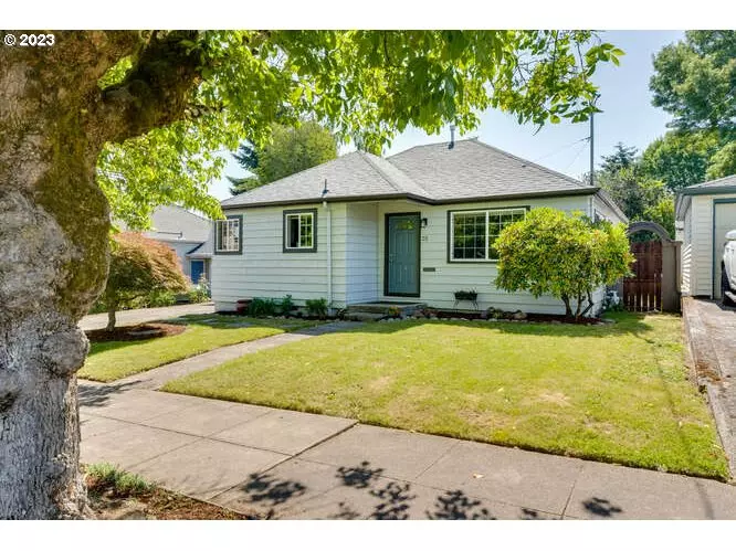 25 SE 87TH AVE, Portland, OR 97216