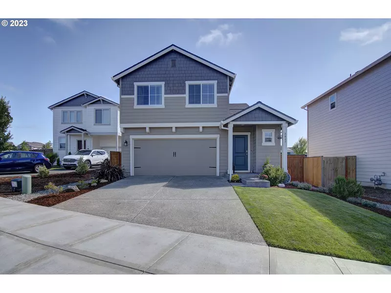 2042 S MEADOWLARK DR, Ridgefield, WA 98642