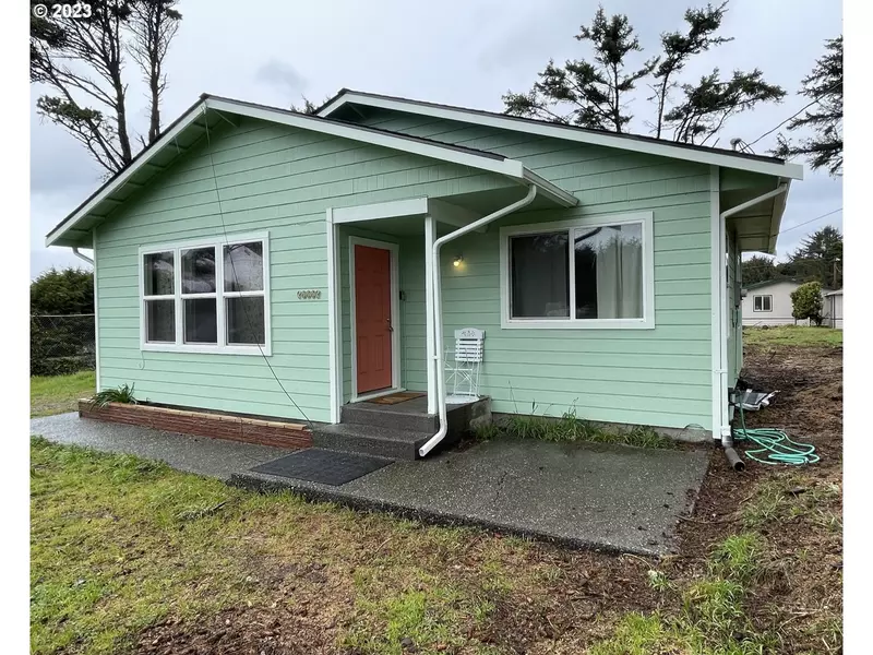 94449 B ST, Gold Beach, OR 97444