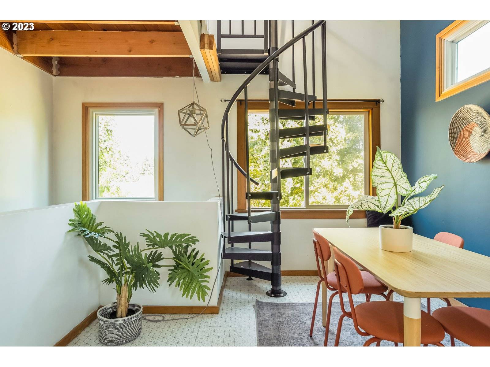 Lake Oswego, OR 97034,1127 Cedar St.